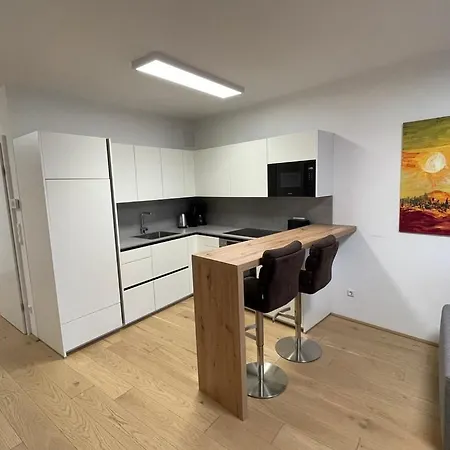 4 - Alpe Maritima Sun Terrace Annenheim